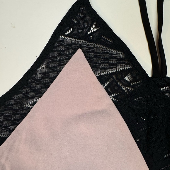 Express Blouse - Picture 3 of 5